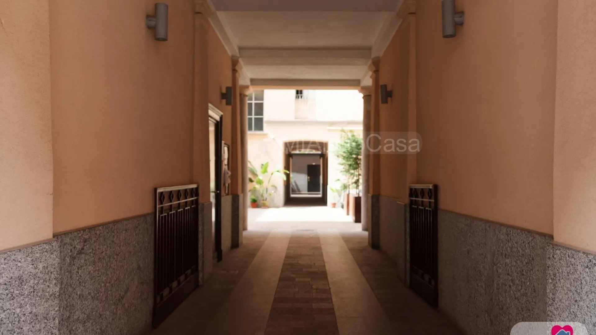 Looking 4 Central Station Close To Milano City Center Apartment Milan